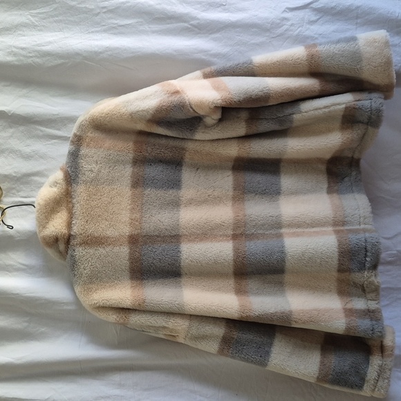 AMOLI  Plaid Teddy Jacket Polyester Plush Faux Fur Size S Great Condition - Picture 9 of 15